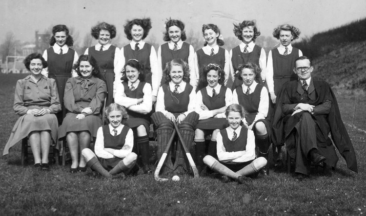 Hockey Team 49